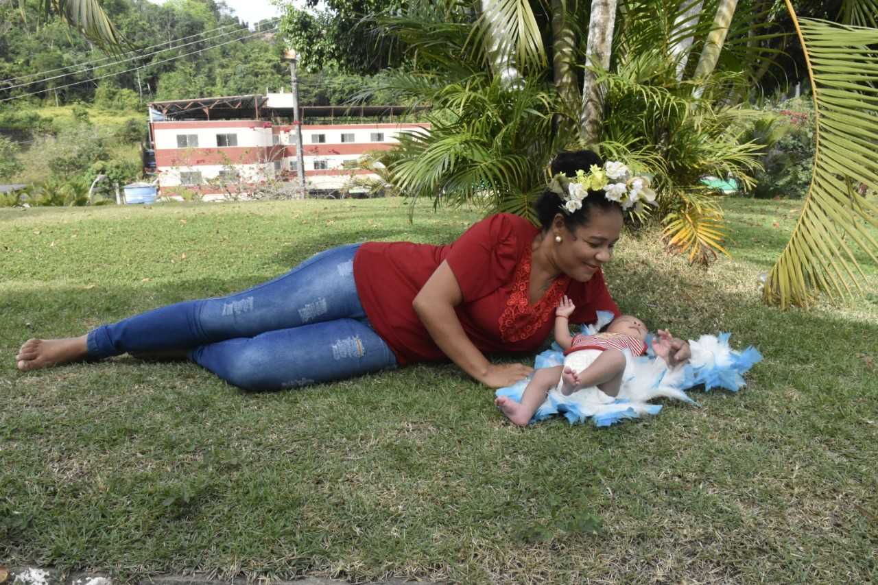 Camacã: Grupo CRAS Gestante realiza confraternização e sessão de fotos com beneficiárias